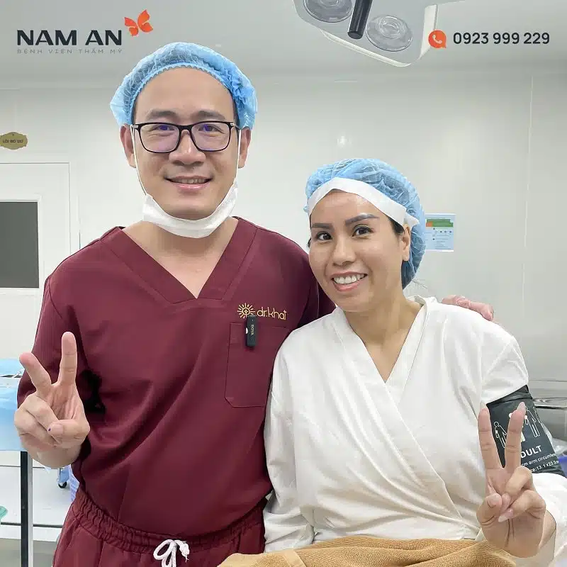 khách hàng việt kiều làm đẹp tại bệnh viện thẩm mỹ Nam An