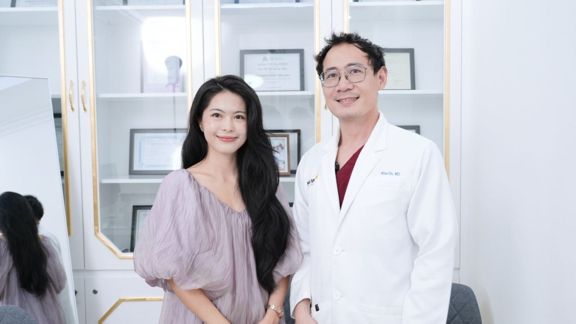 Màn lột xác vòng 1 sa trễ sau sinh của Tiktoker A Vy tại Nam An (3)