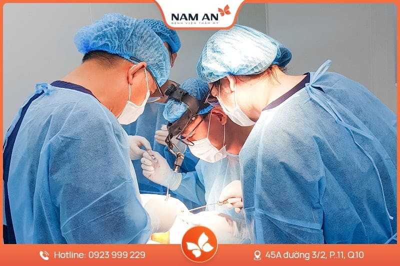 Nâng Mũi S-Line Cấu Trúc Khởi Tạo Đường Cong Mềm Mại (6)