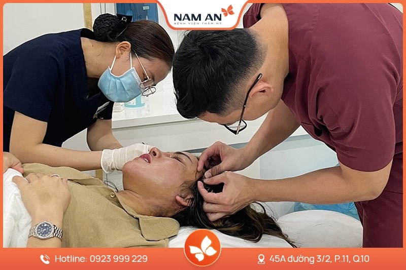 Phẫu Thuật Nâng Cung Chân Mày Trẻ Hóa Mắt Tại Nam An (3)