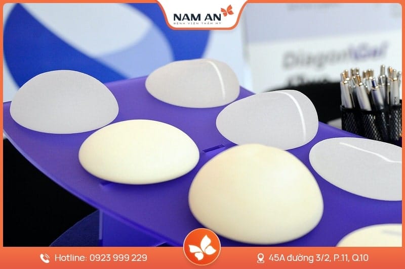 Phẫu Thuật Treo Ngực Sa Trễ - Lấy Lại Vòng 1 Săn Chắc (2)