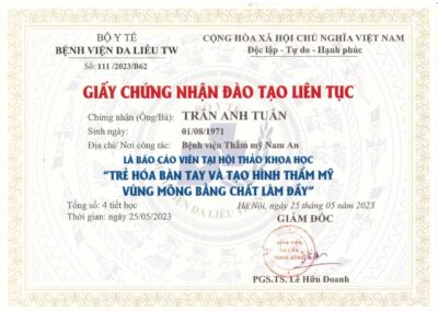 2023 – Giấy chứng nhận đào tạo liên tục_ Trẻ hóa bàn tay và tạo hình thẩm mỹ vùng móng bằng chất làm đầy – Trường ĐH Y Khoa Phạm Ngọc Thạch